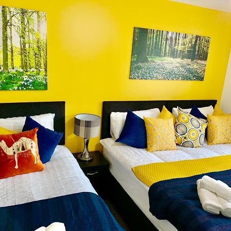 2 Bedrooms Modern Apartment, Lounge, Full Kitchen, Balcony, 5 Minutes Stratford Station Londres Exterior foto