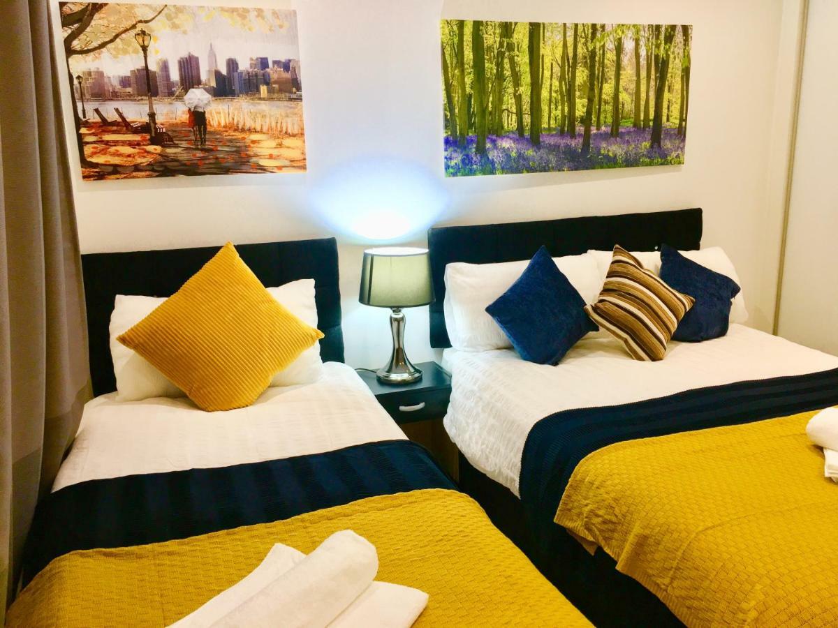 2 Bedrooms Modern Apartment, Lounge, Full Kitchen, Balcony, 5 Minutes Stratford Station Londres Exterior foto